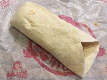 Wendy’s Spicy Chicken Wrap Review & Nutrition